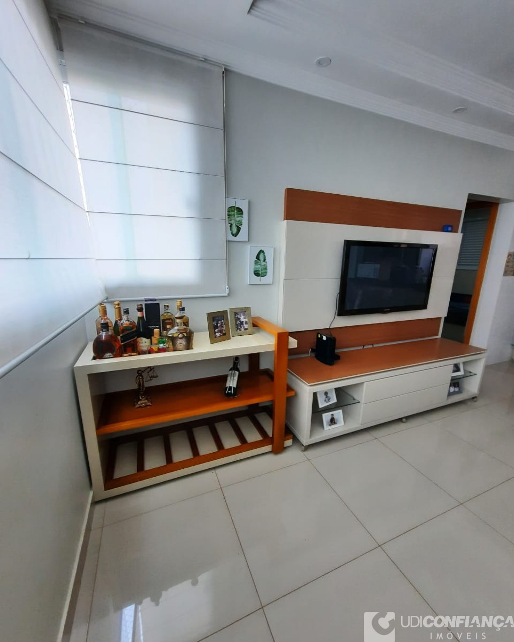 Apartamento à venda com 2 quartos, 67m² - Foto 1