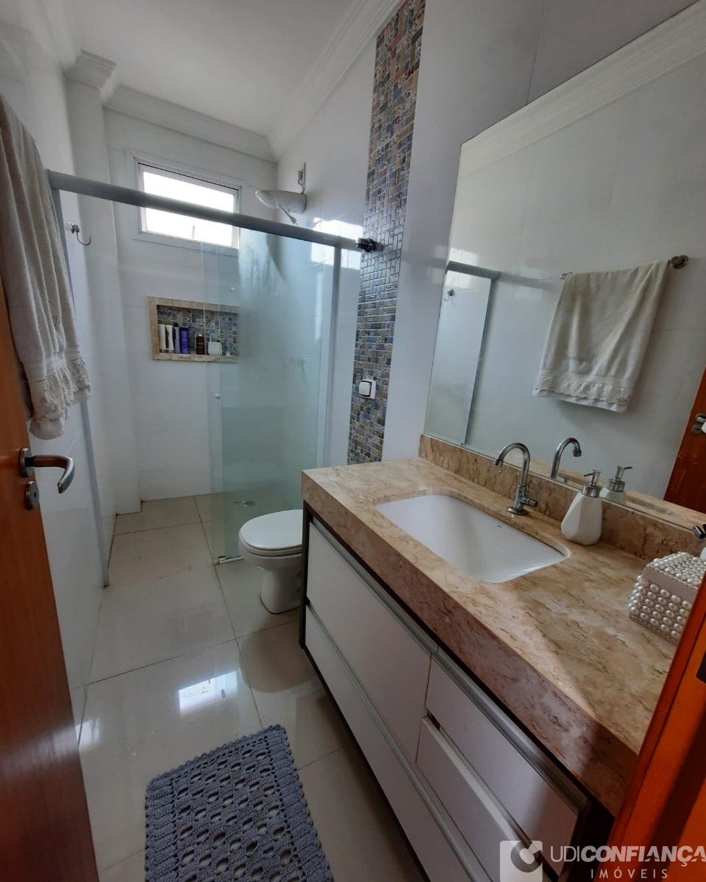 Apartamento à venda com 2 quartos, 67m² - Foto 8