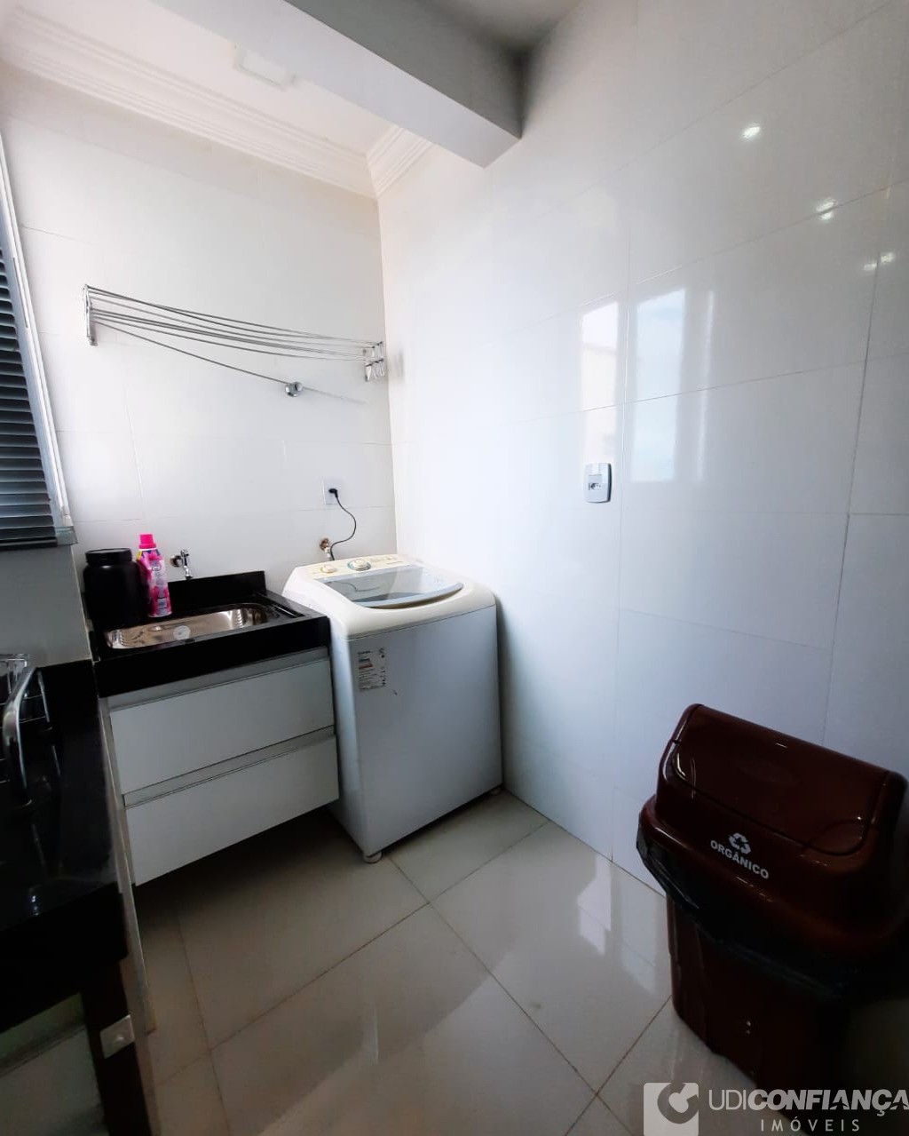 Apartamento à venda com 2 quartos, 67m² - Foto 9