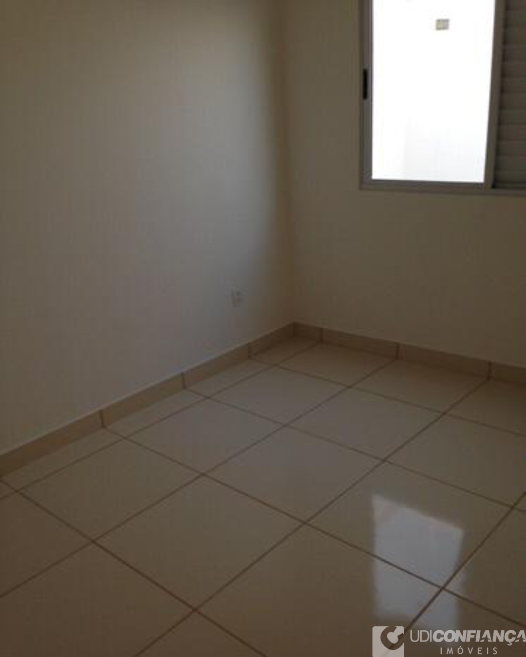 Apartamento à venda com 2 quartos, 49m² - Foto 4