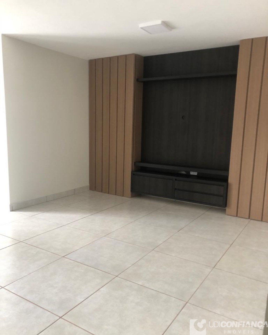 Apartamento à venda com 3 quartos, 70m² - Foto 3