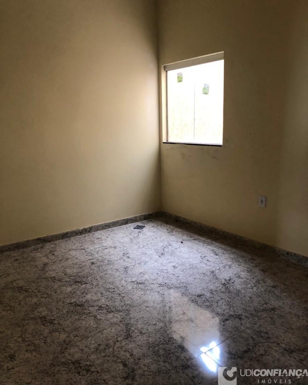 Casa à venda com 3 quartos, 124m² - Foto 9