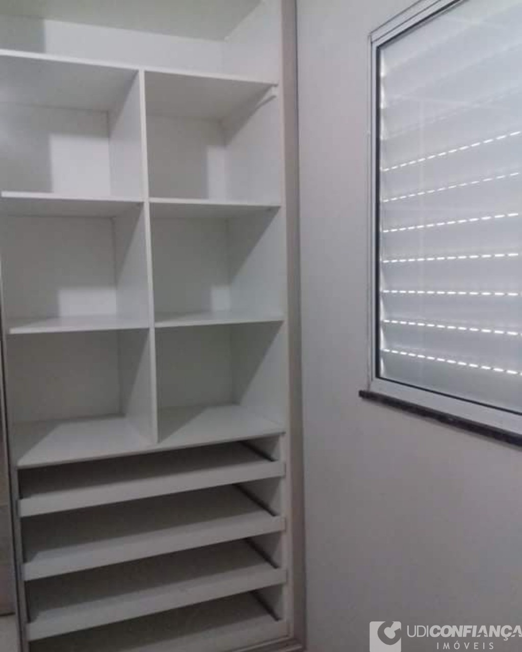 Apartamento à venda com 2 quartos, 77m² - Foto 7