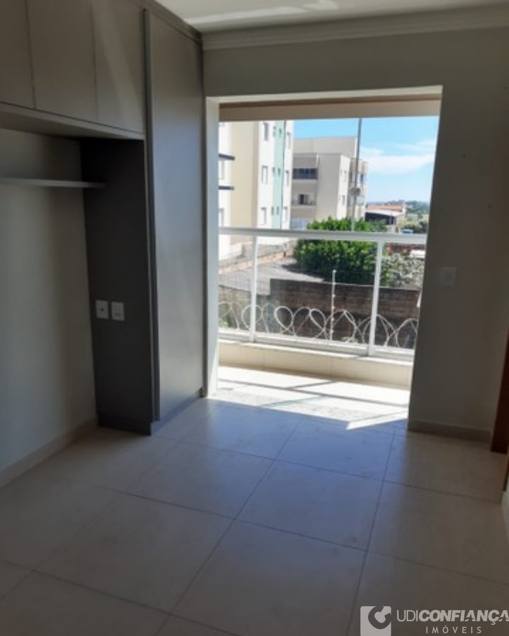 Apartamento à venda com 2 quartos, 49m² - Foto 10