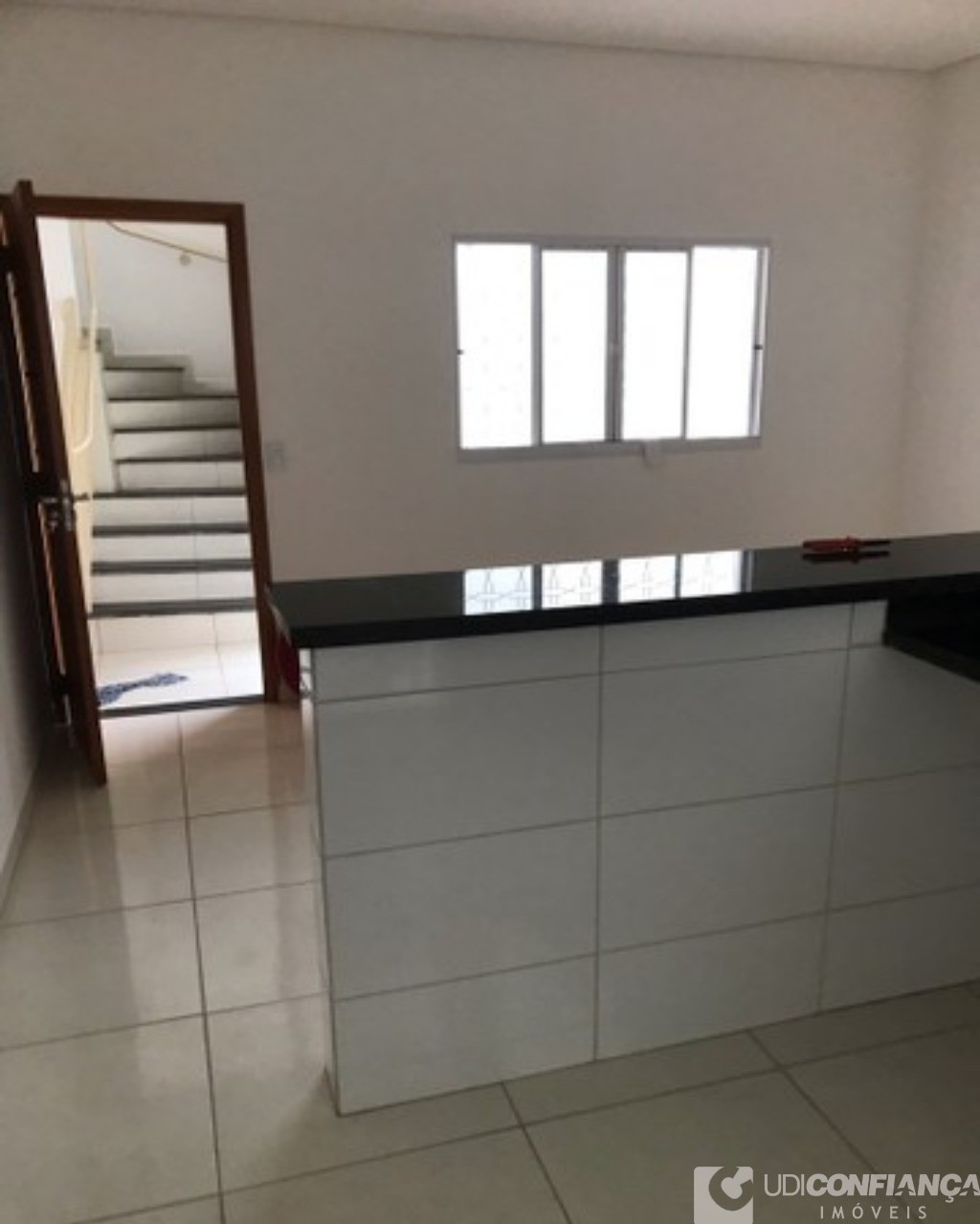 Apartamento à venda com 2 quartos, 54m² - Foto 3