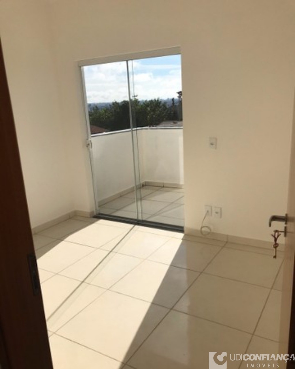 Apartamento à venda com 2 quartos, 54m² - Foto 5