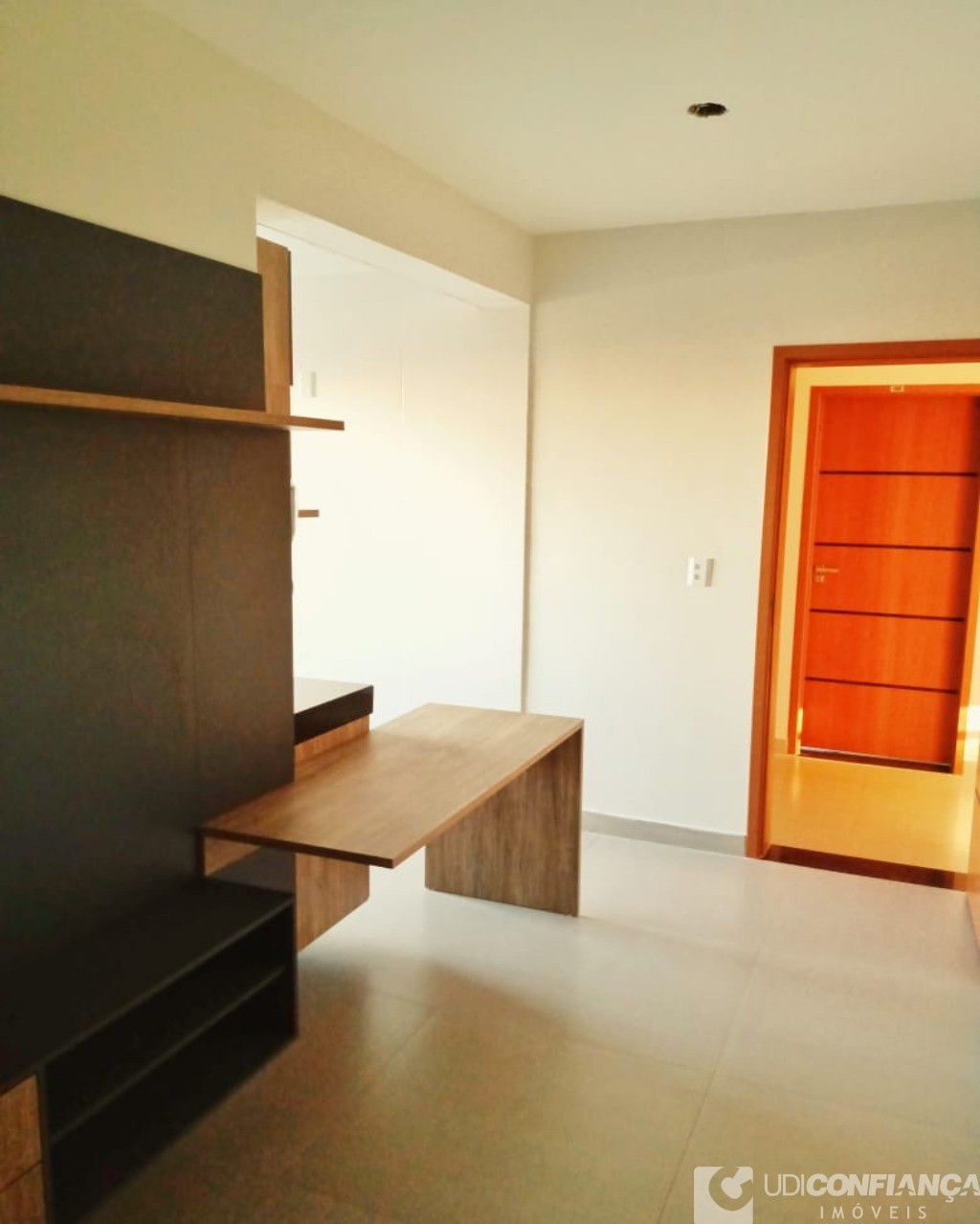 Apartamento à venda com 2 quartos, 50m² - Foto 3