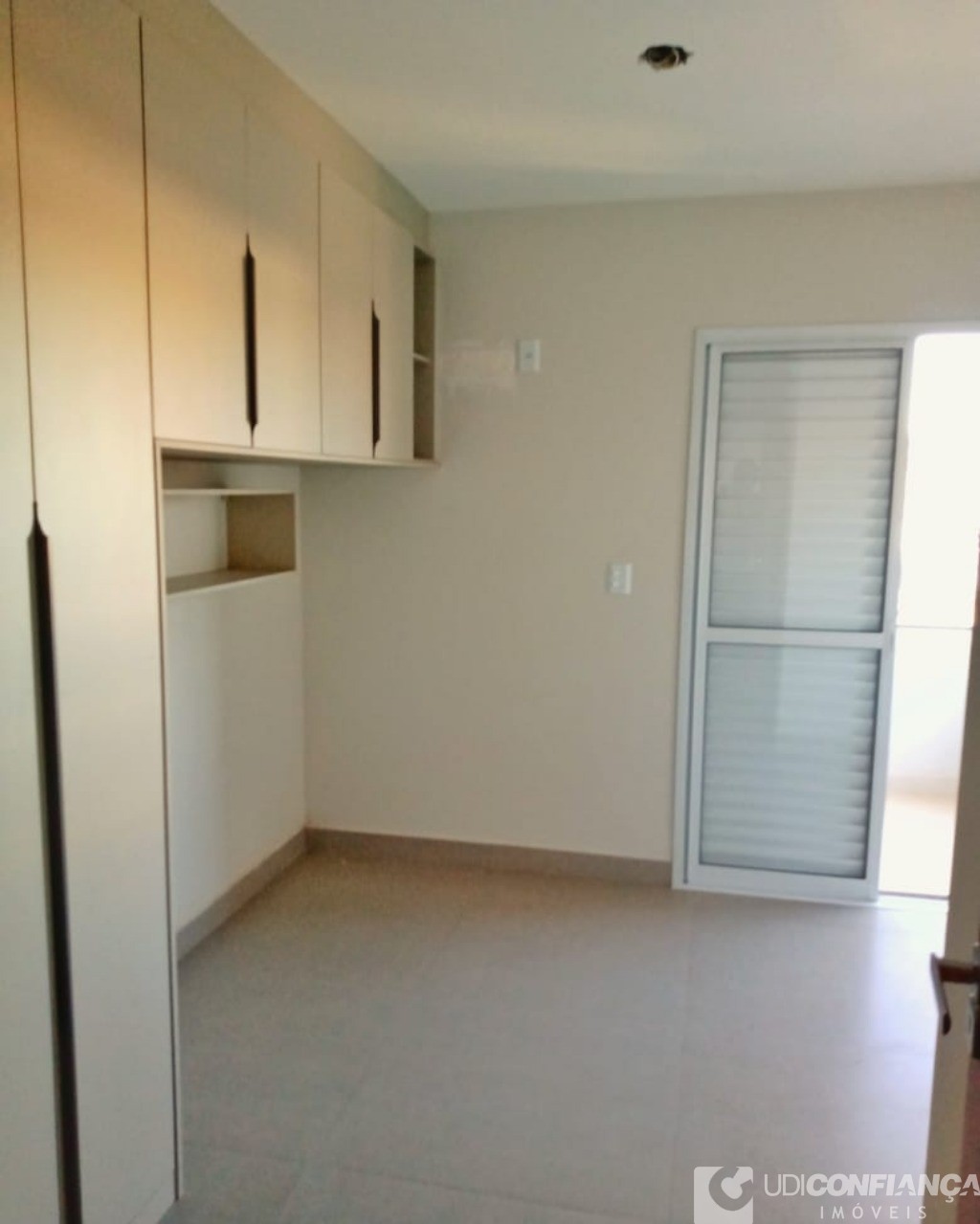 Apartamento à venda com 2 quartos, 50m² - Foto 9