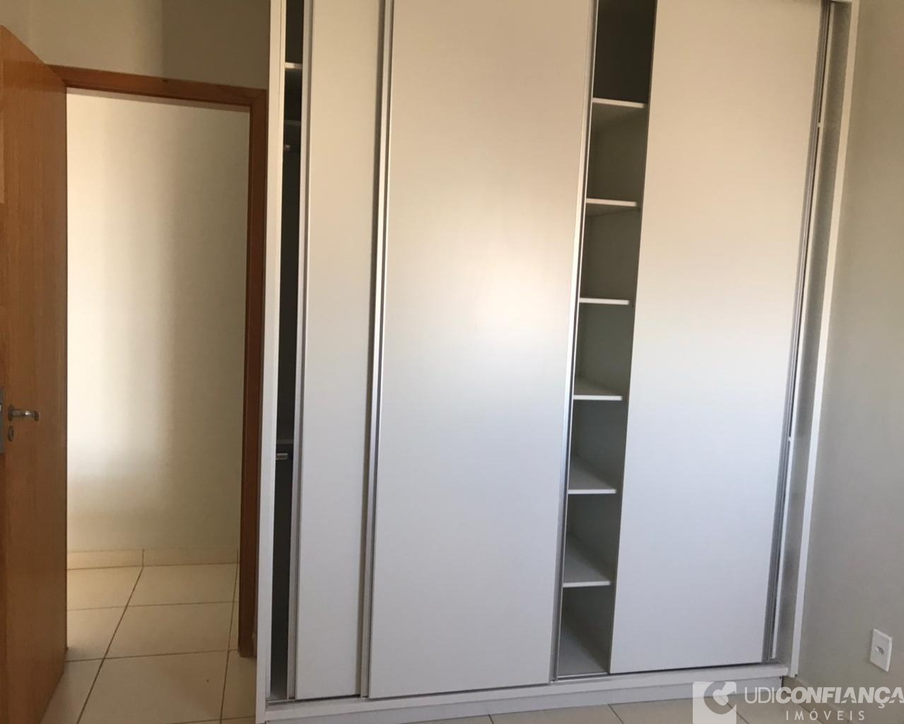 Apartamento à venda com 2 quartos, 56m² - Foto 6