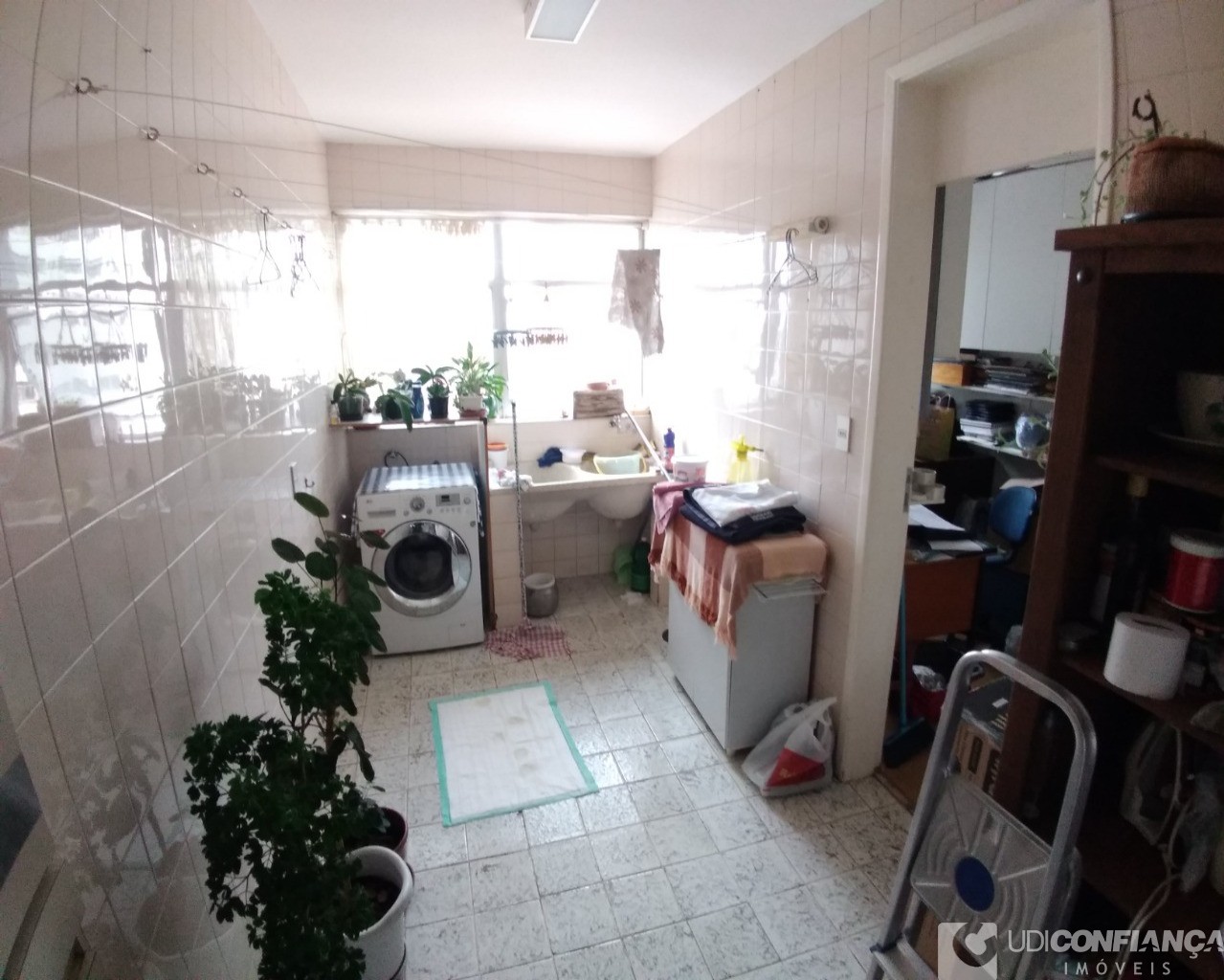 Apartamento à venda com 3 quartos, 120m² - Foto 8