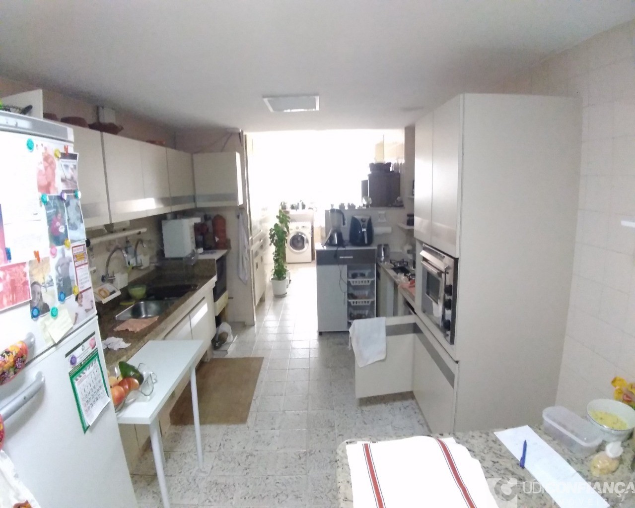 Apartamento à venda com 3 quartos, 120m² - Foto 9