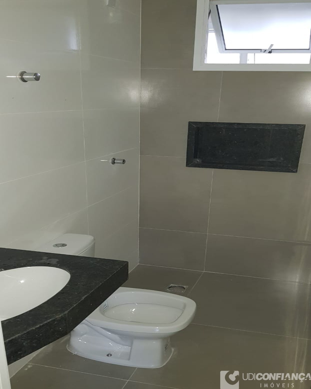 Apartamento à venda com 2 quartos, 58m² - Foto 14