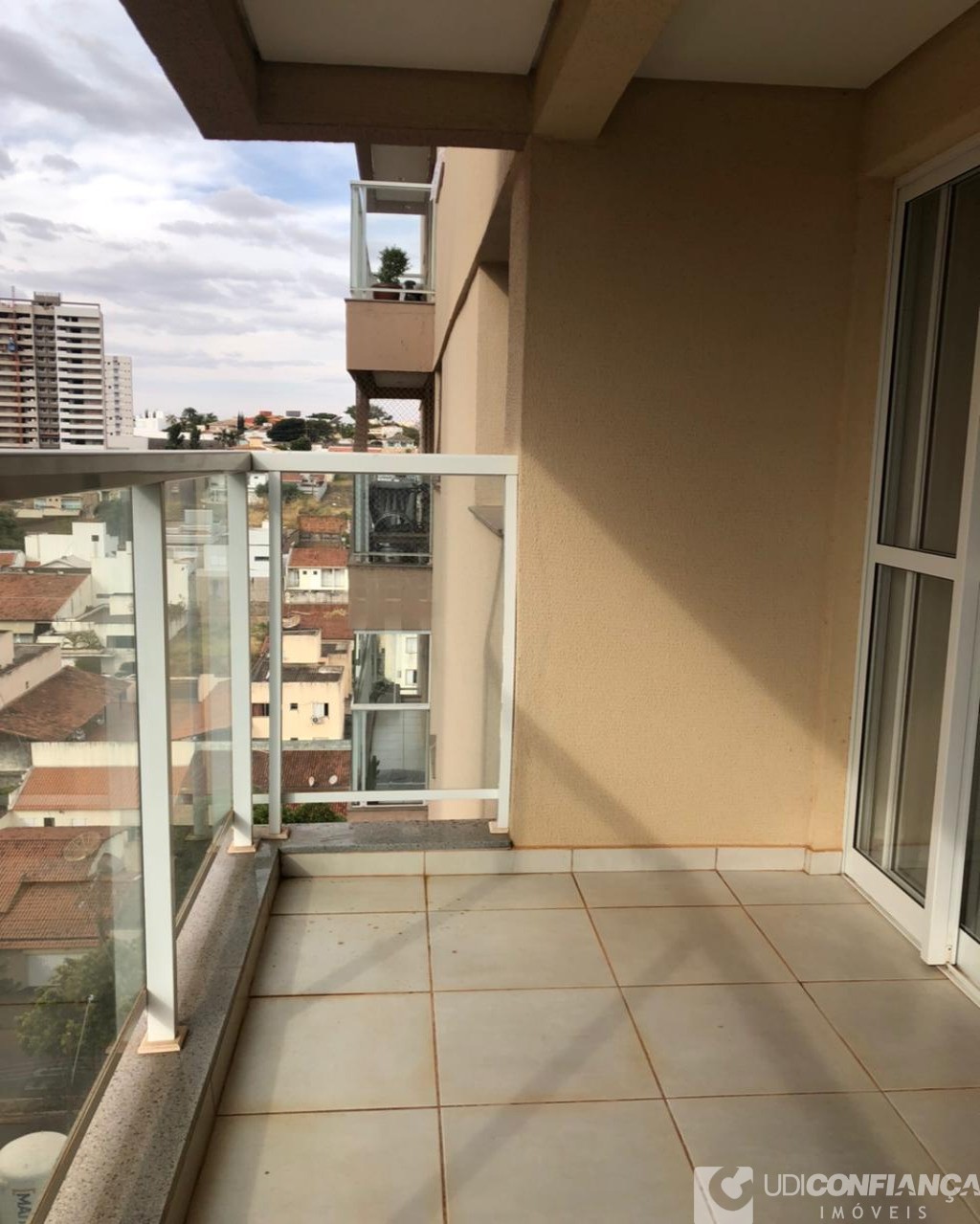 Apartamento à venda com 3 quartos, 86m² - Foto 7