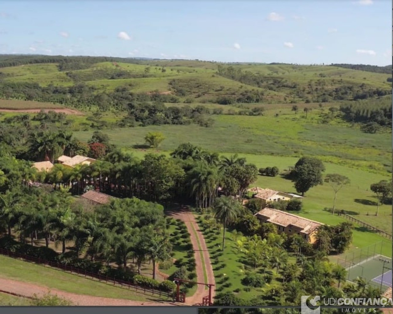 Fazenda à venda com 15 quartos - Foto 11