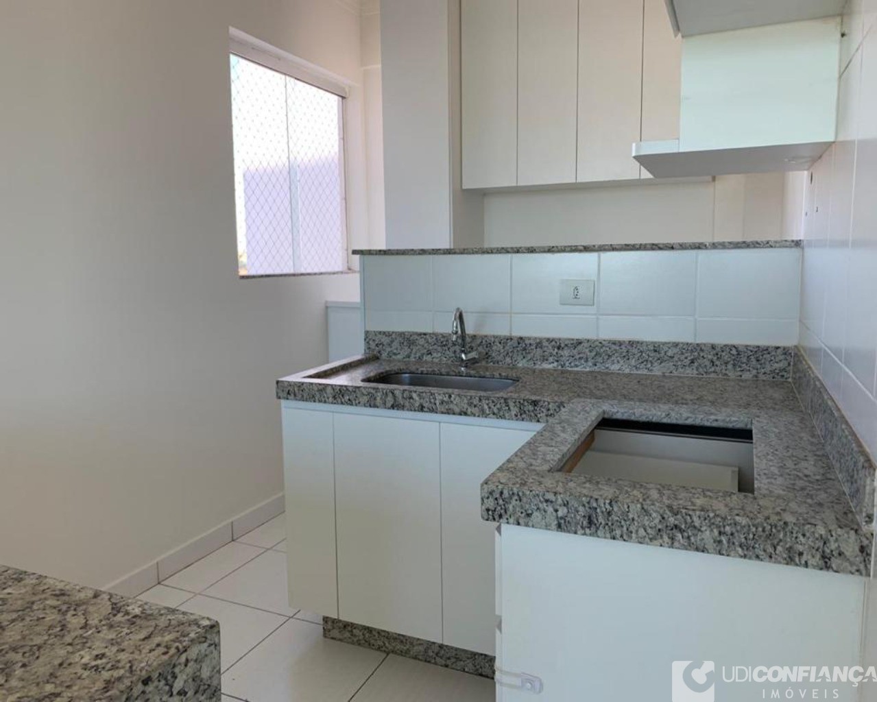 Apartamento à venda com 2 quartos, 55m² - Foto 1