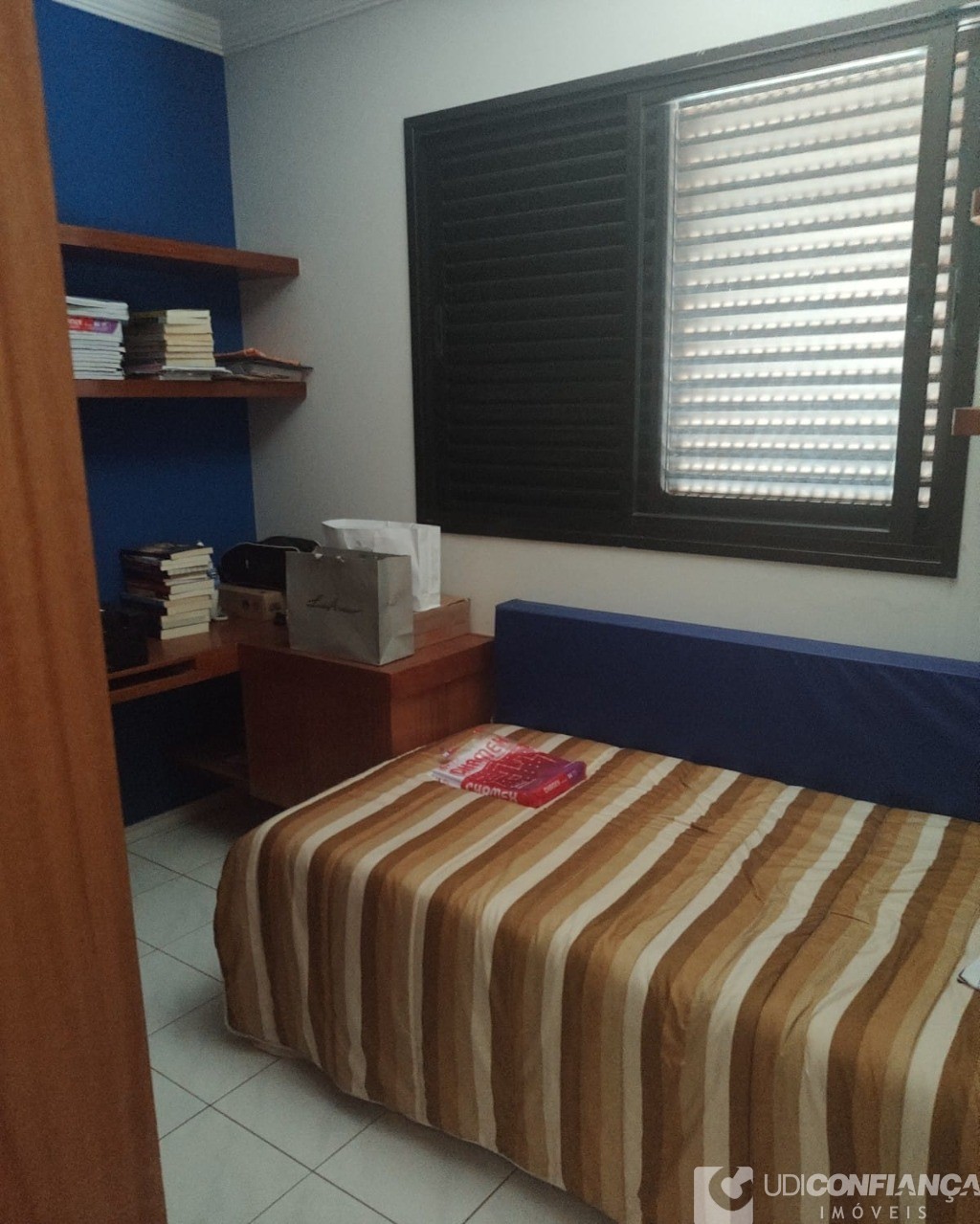 Apartamento à venda com 3 quartos, 79m² - Foto 5