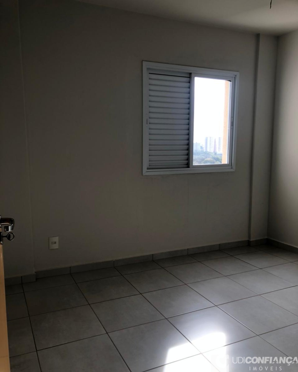 Apartamento à venda com 3 quartos, 86m² - Foto 11