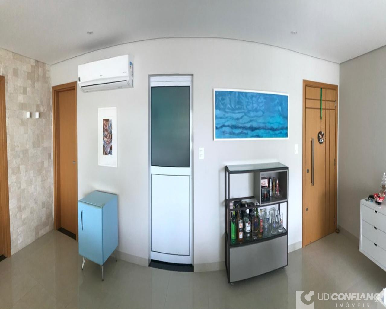 Apartamento à venda com 4 quartos, 131m² - Foto 3