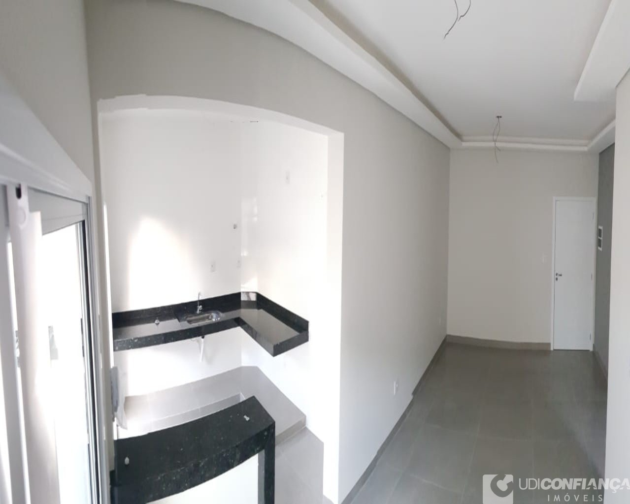 Apartamento à venda com 2 quartos, 58m² - Foto 13