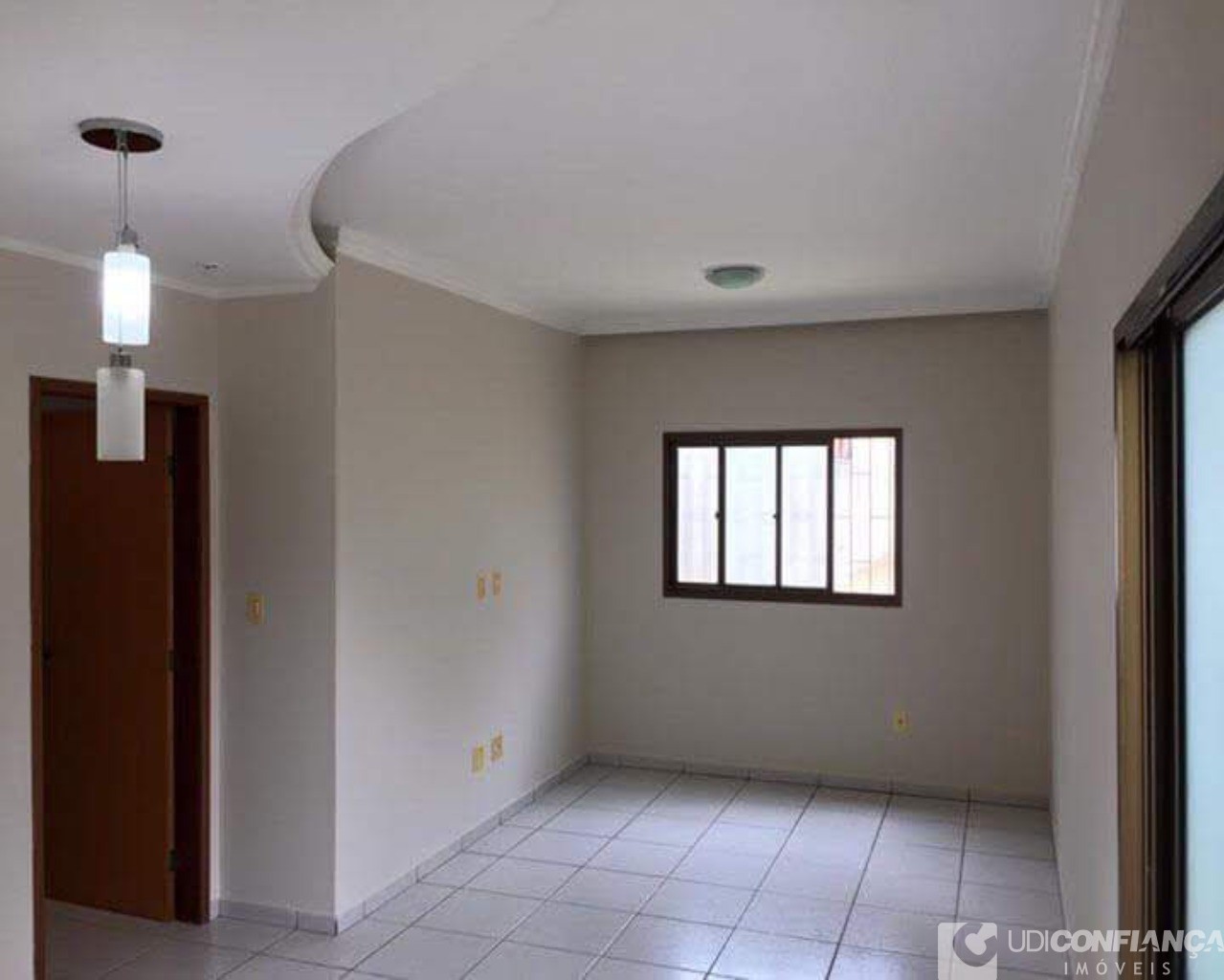 Apartamento à venda com 3 quartos, 89m² - Foto 1