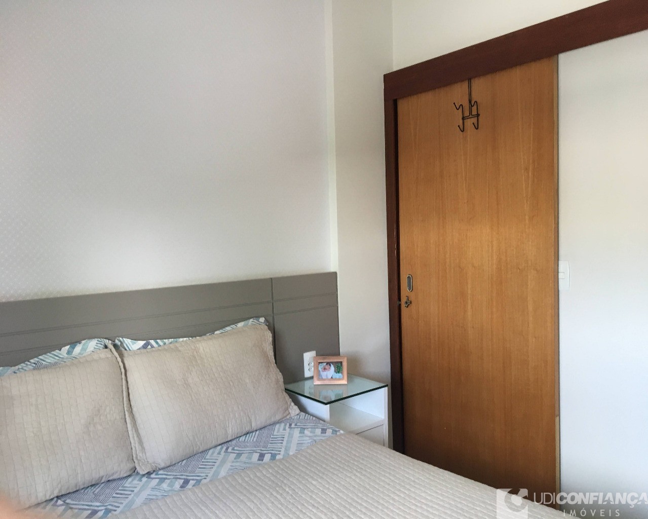 Apartamento à venda com 2 quartos, 62m² - Foto 12