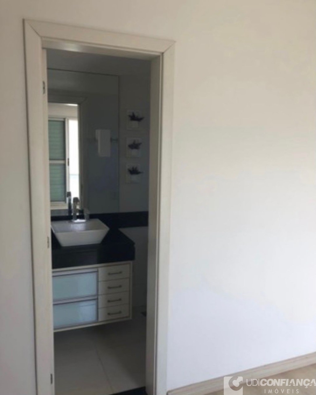 Apartamento à venda com 2 quartos, 72m² - Foto 6