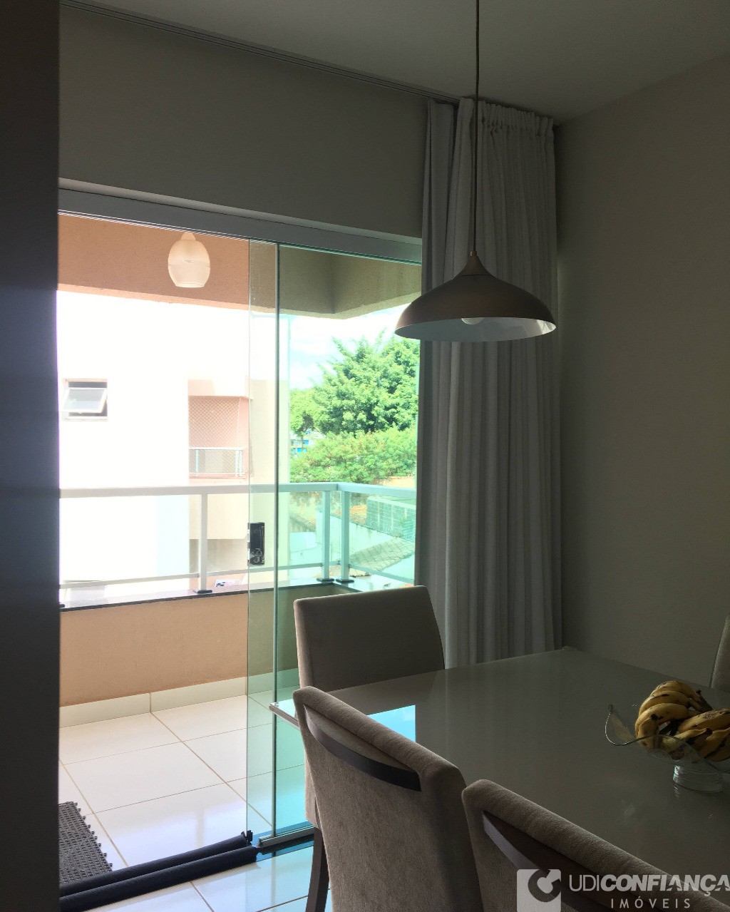 Apartamento à venda com 2 quartos, 62m² - Foto 1