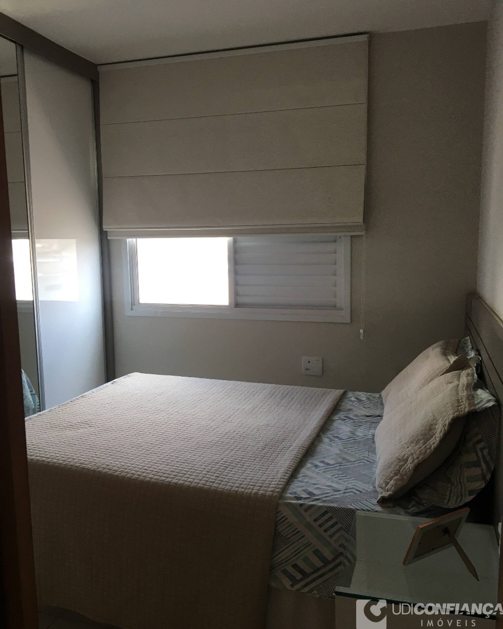 Apartamento à venda com 2 quartos, 62m² - Foto 4