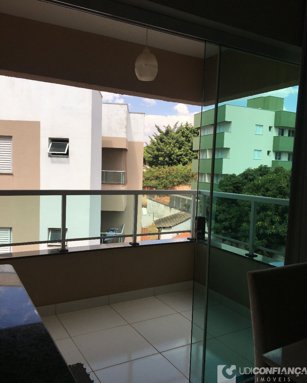 Apartamento à venda com 2 quartos, 62m² - Foto 5