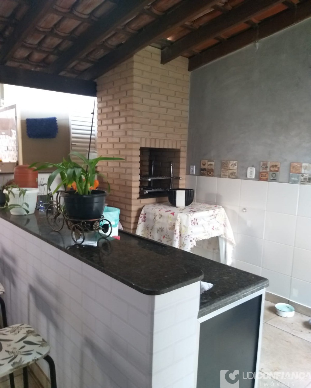 Casa à venda com 3 quartos, 220m² - Foto 15