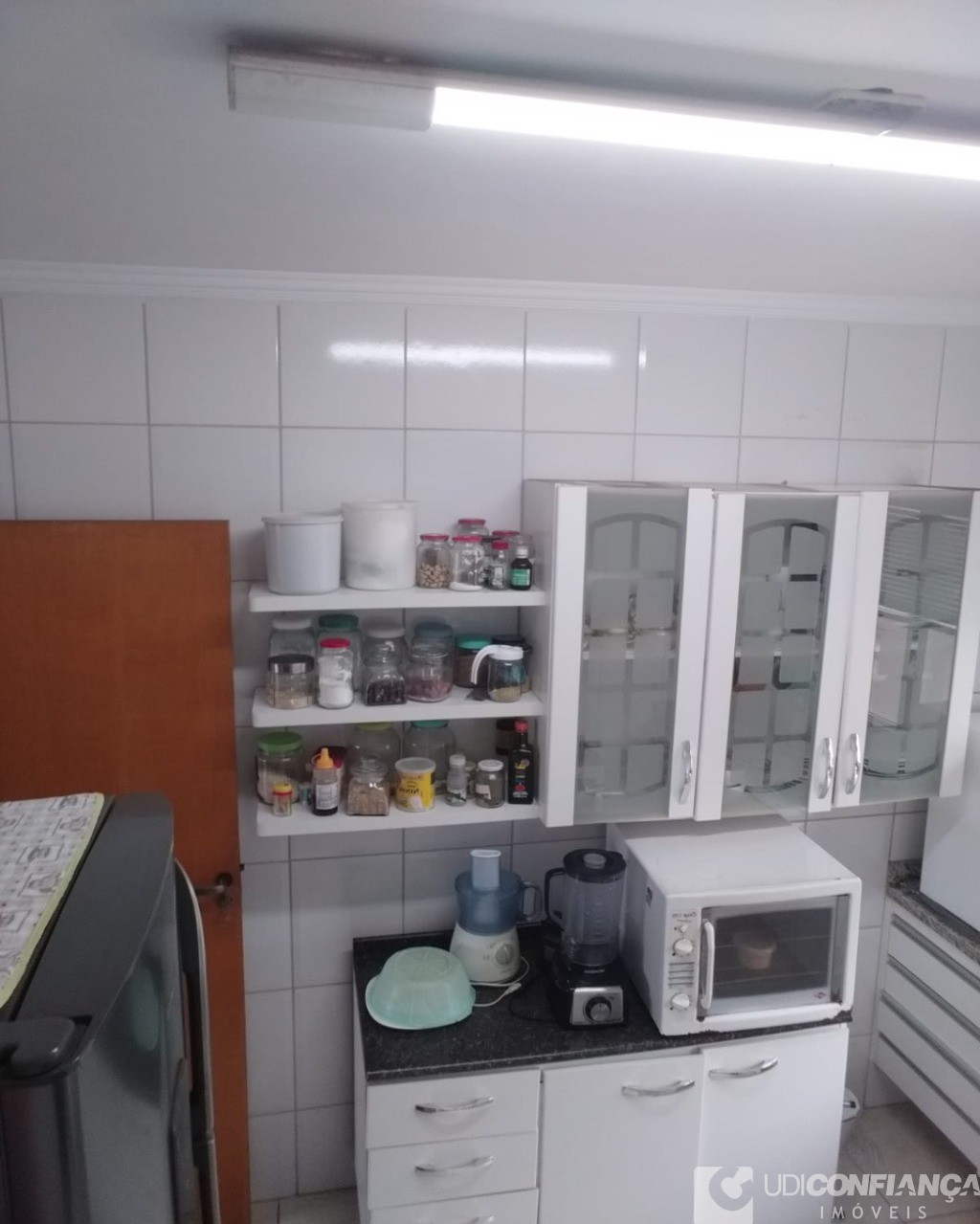 Apartamento à venda com 3 quartos, 87m² - Foto 6