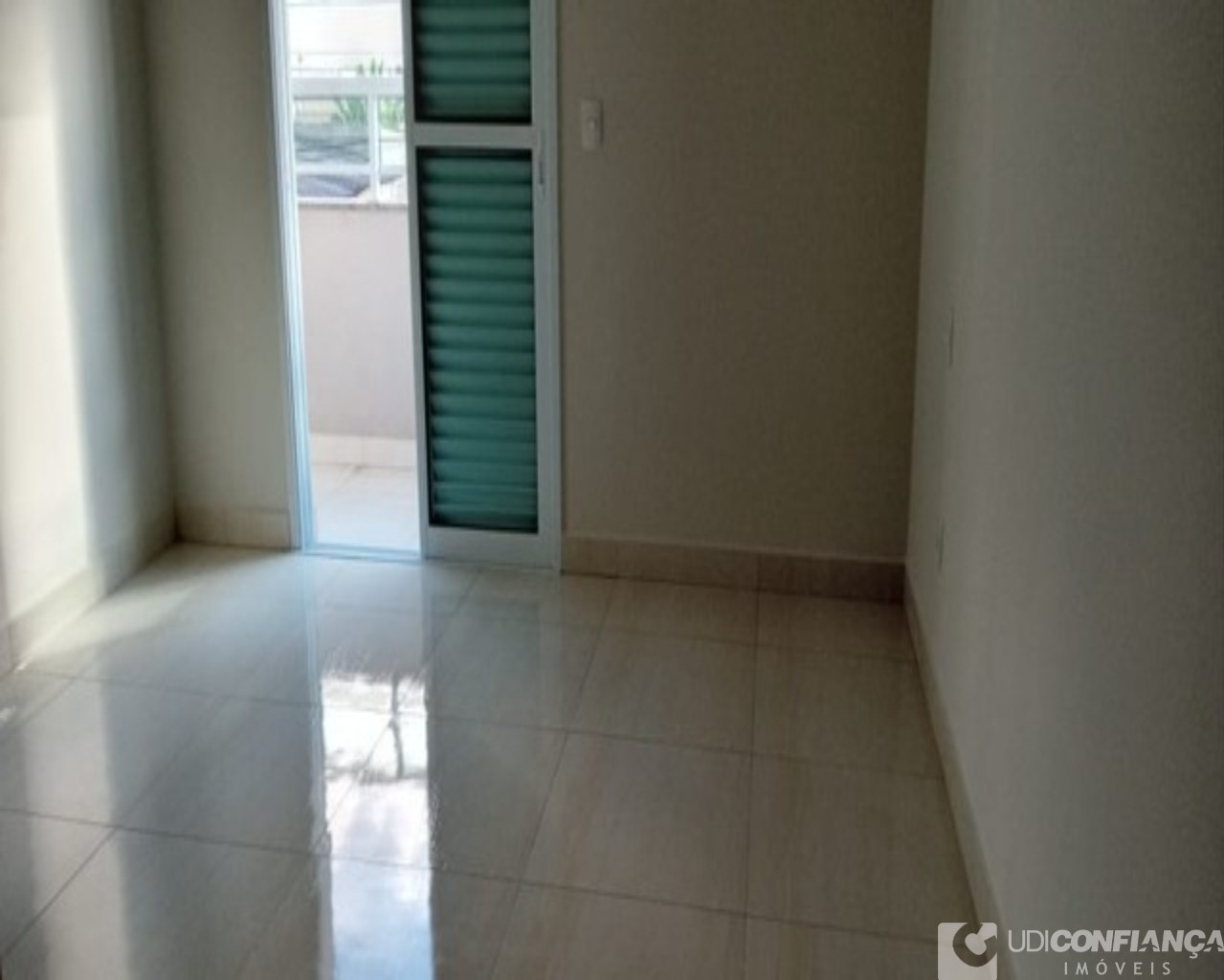 Apartamento à venda com 3 quartos, 100m² - Foto 6