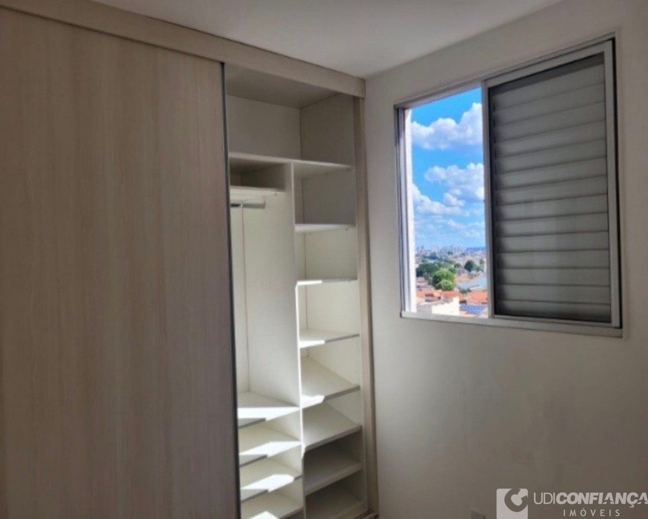 Apartamento à venda com 2 quartos, 47m² - Foto 10