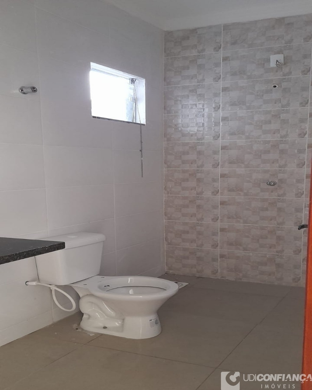 Casa à venda com 2 quartos, 64m² - Foto 11