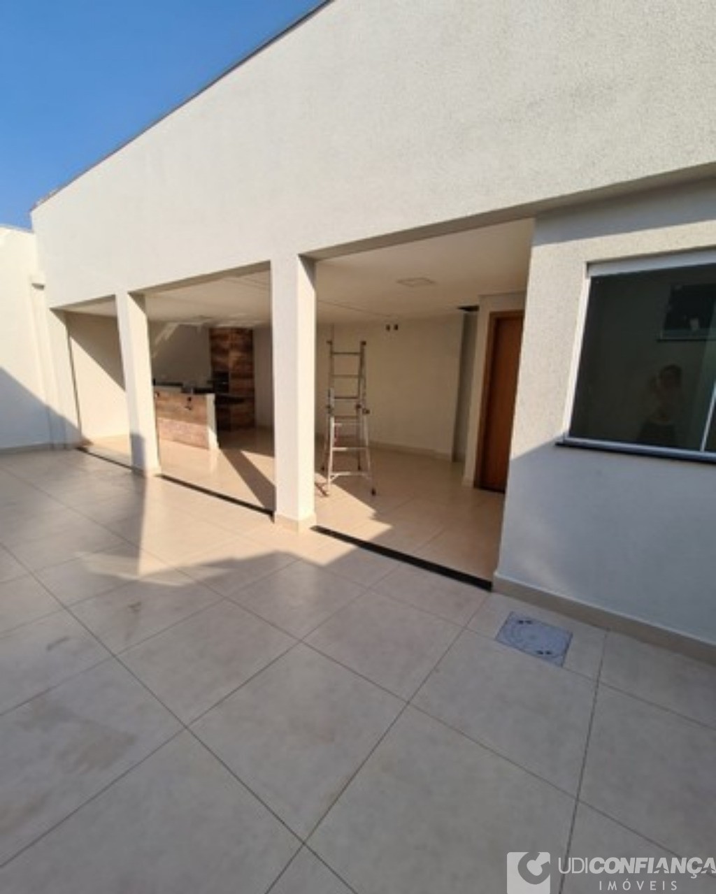 Casa à venda com 3 quartos, 153m² - Foto 8