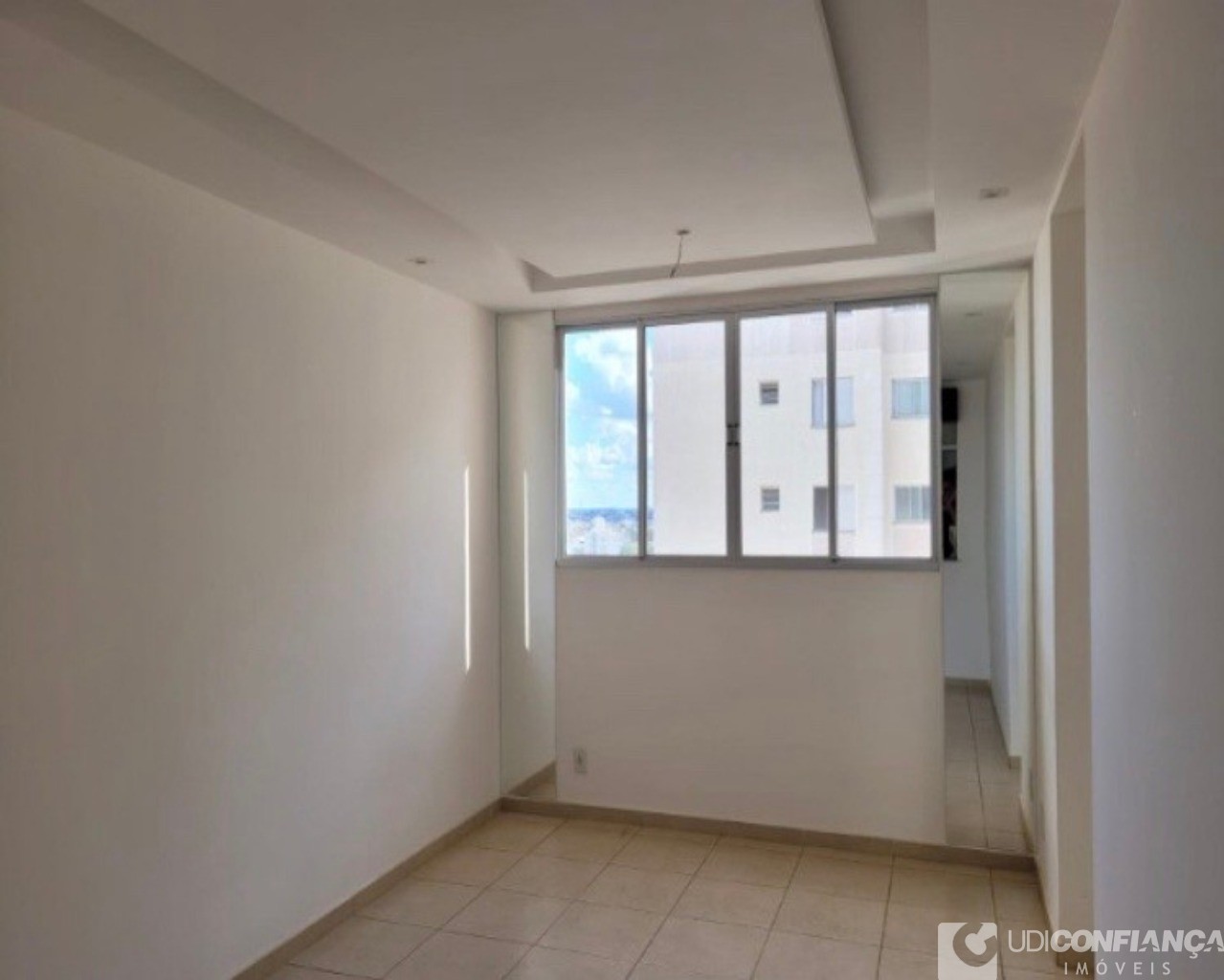 Apartamento à venda com 2 quartos, 47m² - Foto 1