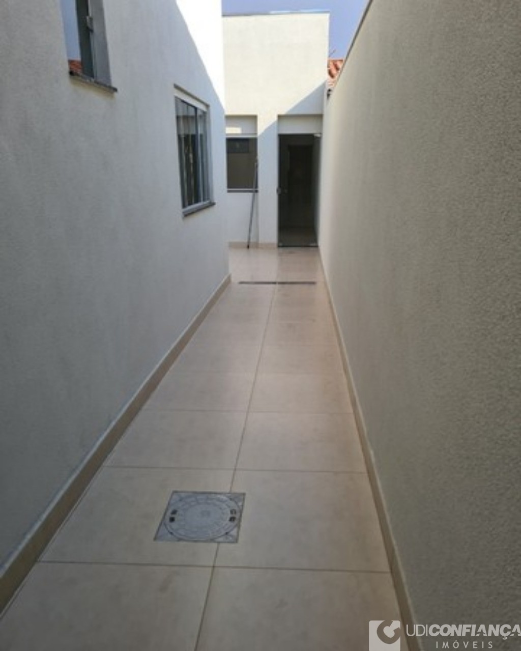 Casa à venda com 3 quartos, 153m² - Foto 9