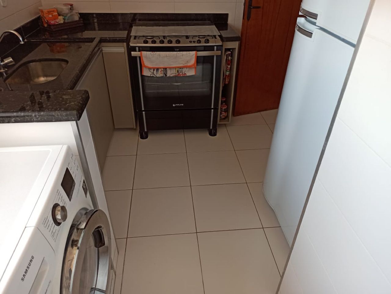 Apartamento à venda com 2 quartos, 55m² - Foto 10