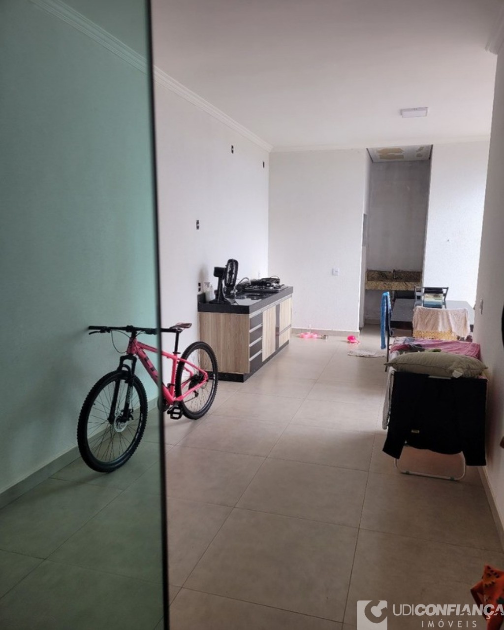 Casa à venda com 3 quartos, 179m² - Foto 7