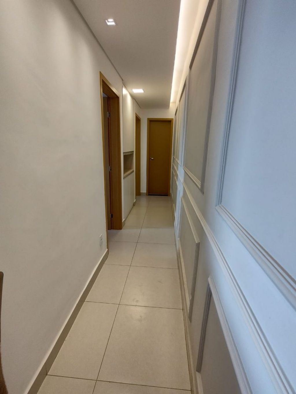 Apartamento à venda com 2 quartos, 67m² - Foto 11