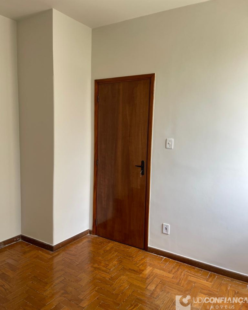 Apartamento à venda com 2 quartos, 80m² - Foto 6