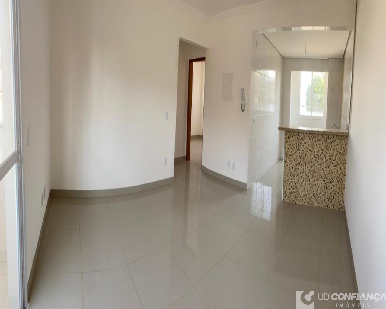 Apartamento à venda com 2 quartos, 58m² - Foto 15