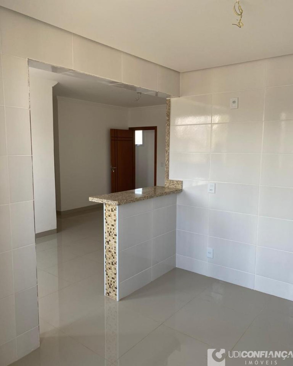 Apartamento à venda com 2 quartos, 58m² - Foto 1