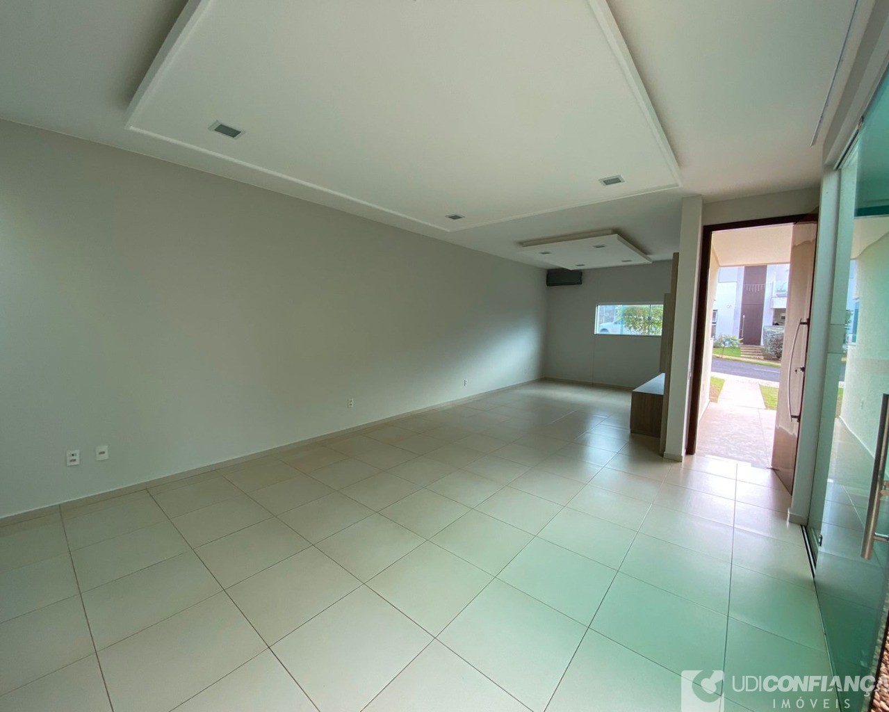 Casa à venda com 4 quartos, 298m² - Foto 16