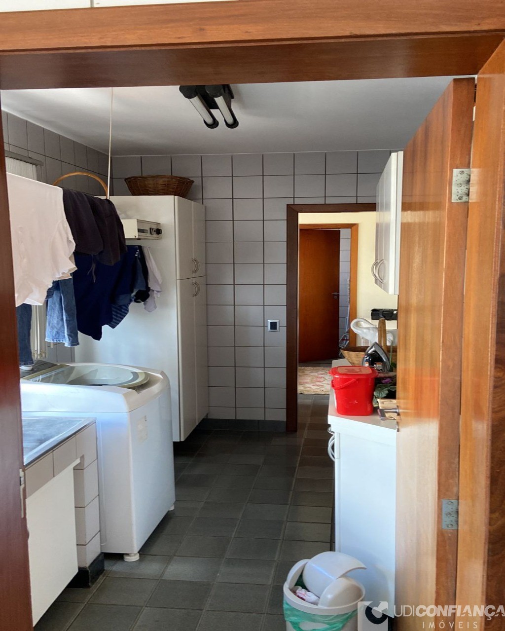 Apartamento à venda com 4 quartos, 210m² - Foto 8