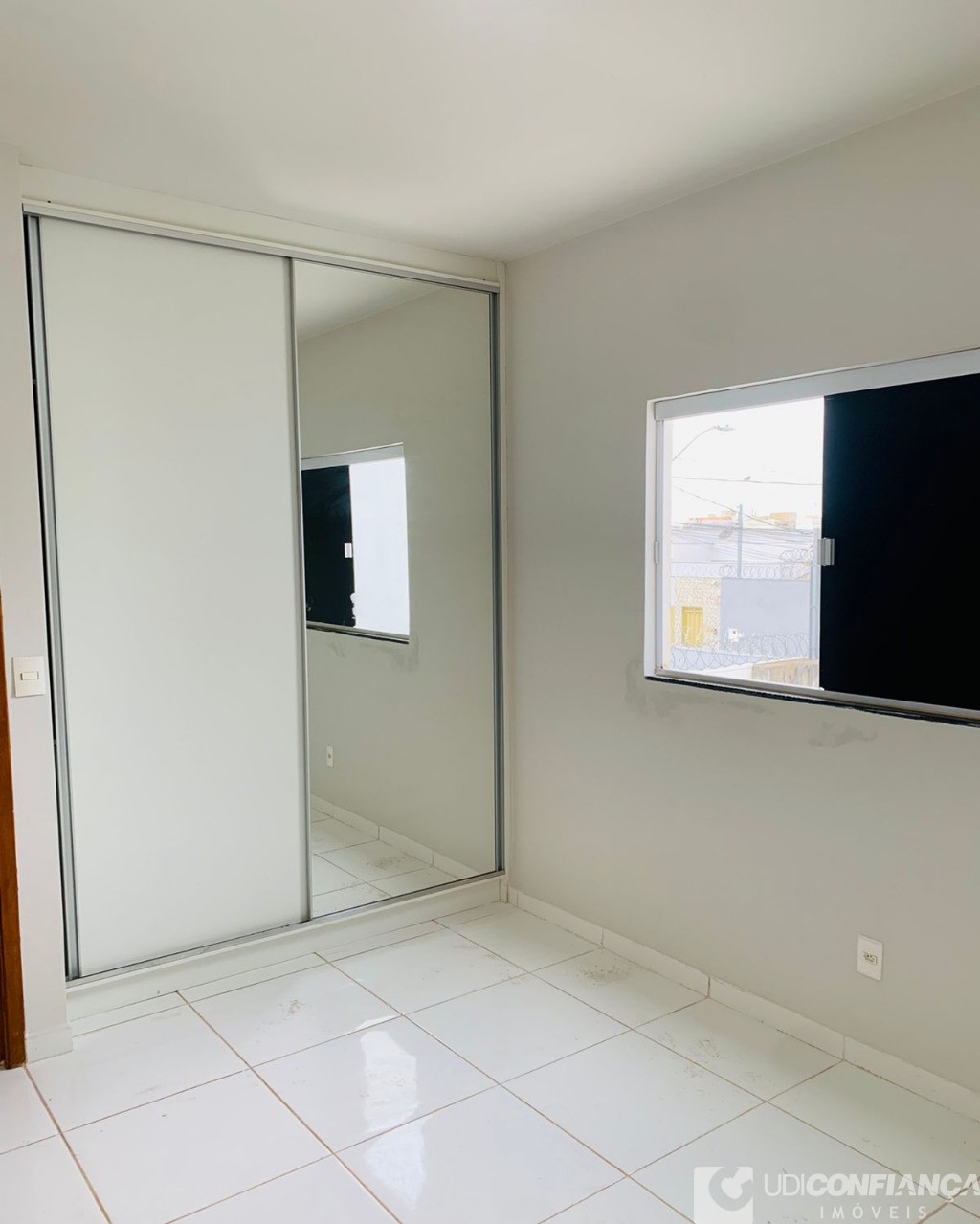 Apartamento à venda com 2 quartos, 62m² - Foto 7