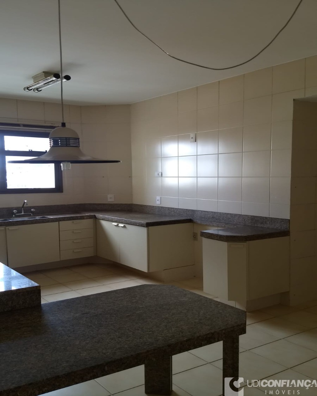 Apartamento à venda com 4 quartos, 205m² - Foto 24