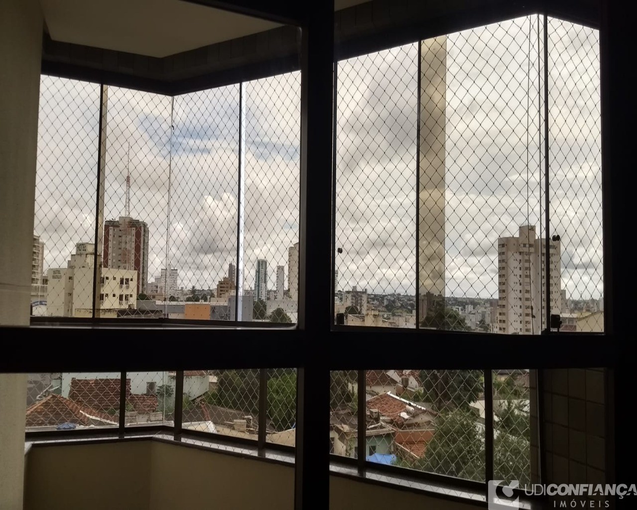 Apartamento à venda com 4 quartos, 205m² - Foto 16