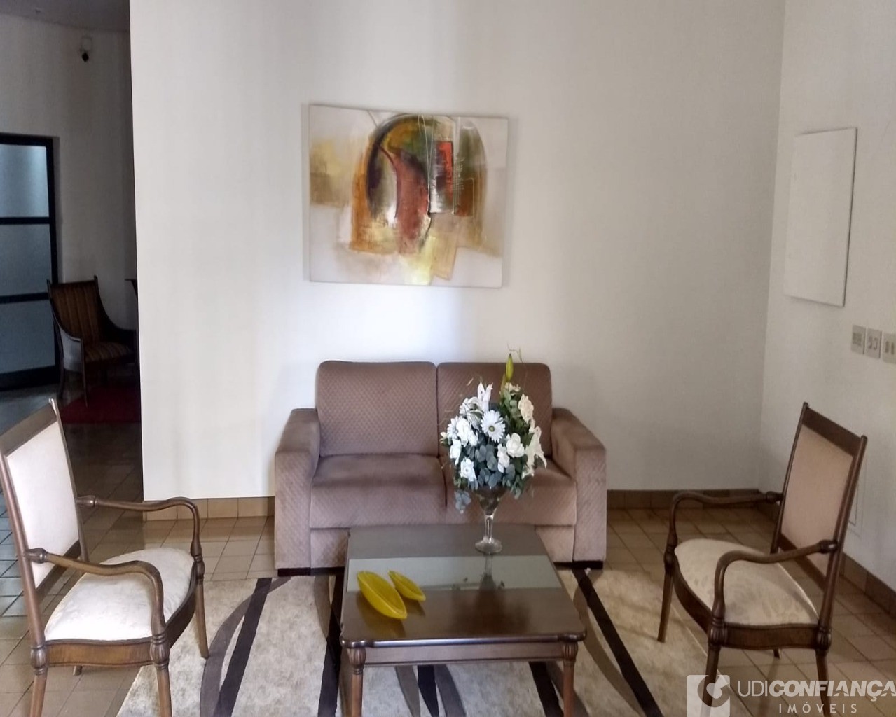 Apartamento à venda com 4 quartos, 205m² - Foto 1