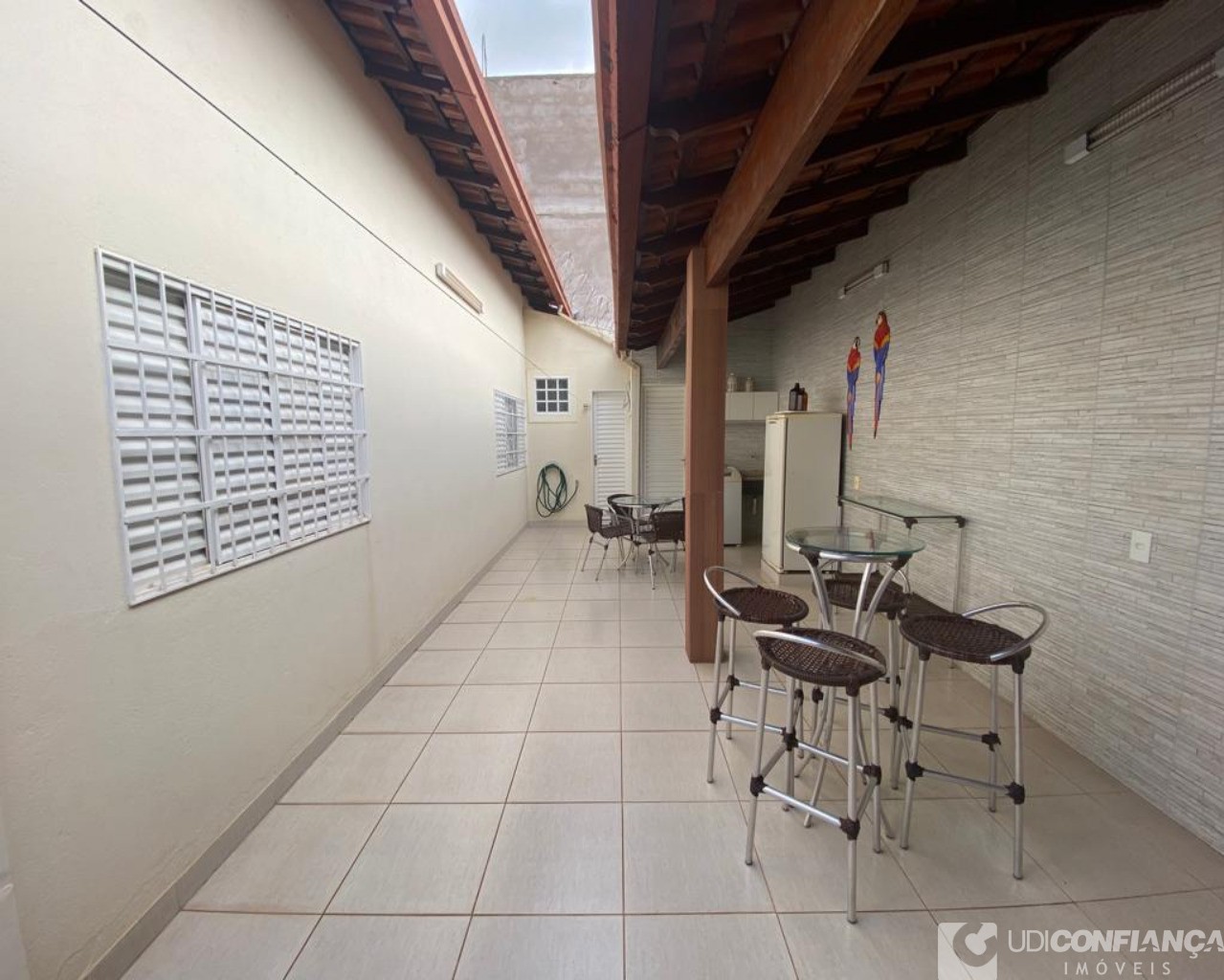 Casa à venda com 3 quartos, 217m² - Foto 27